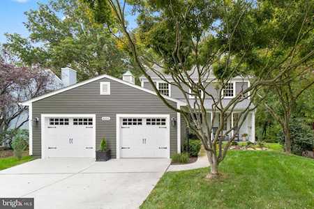 4600 Oakview Ct Ellicott City, MD 21042