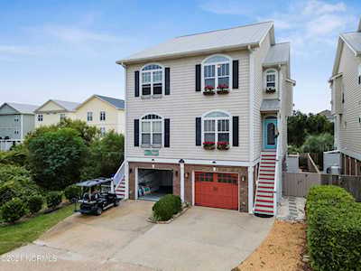 1315 Snapper Lane Carolina Beach, NC 28428