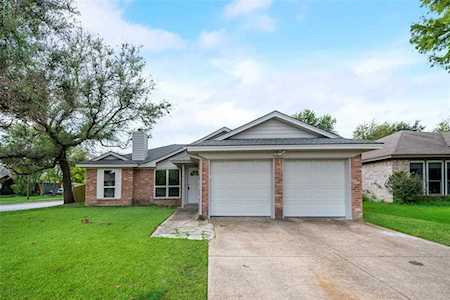 616 Rifleman Trail Arlington, TX 76002