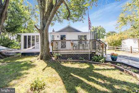 5013 Ridge Rd Chesapeake Beach, MD 20732