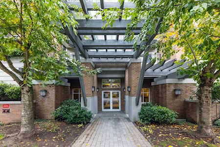 4799 Brentwood Drive #210 Burnaby, BC V5C 0C4