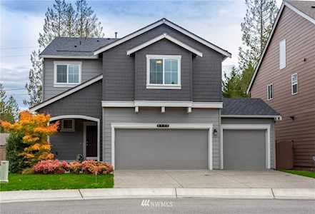 8126 175th St E Puyallup, WA 98375