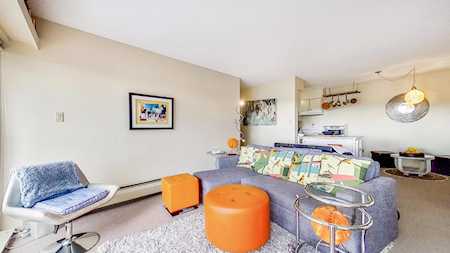 4941 Lougheed Highway #404 Burnaby, BC V5B 4S6