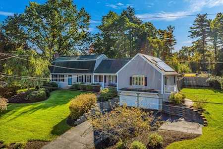 13 Christine Avenue Franklin, MA 02038