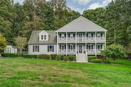 1013 Rasmussen Dr Sandston, VA 23150