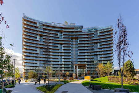 1768 Cook Street #1203 Vancouver, BC V6Z 3G8