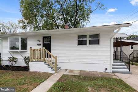 207 Aquahart Rd Glen Burnie, MD 21061