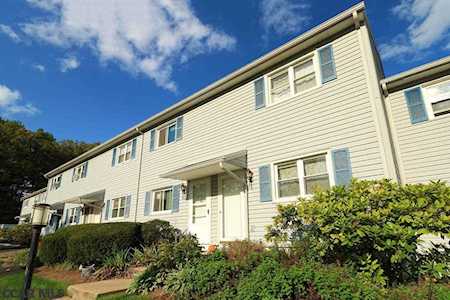 11 Fredericksburg Court State College, PA 16803