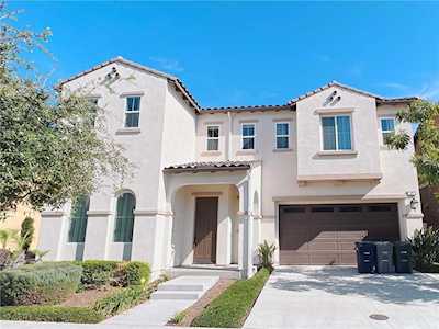 37 Castellana Lake Forest, CA 92630