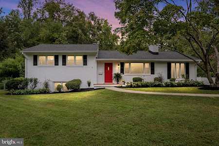 4512 Neptune Dr Alexandria, VA 22309