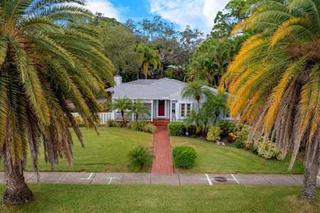 220 Lyndhurst St Dunedin, FL 34698