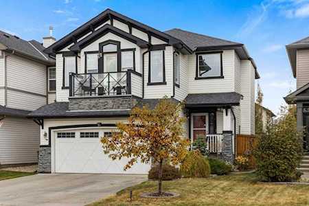14 Brightonstone Link SE Calgary, AB T2Z 0C9