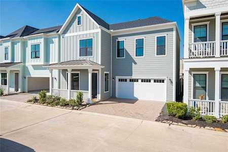 3510 Harvest Dance Dr Houston, TX 77008
