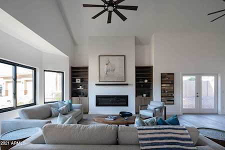 8749 E San Felipe Drive Scottsdale, AZ 85258