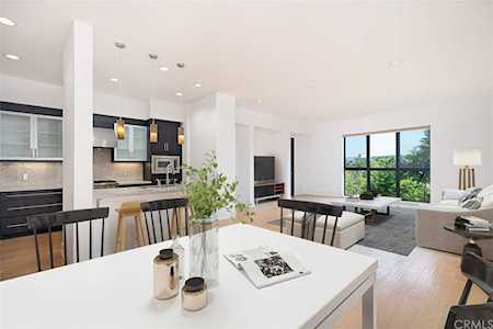 402 Rockefeller #309 Irvine, CA 92612