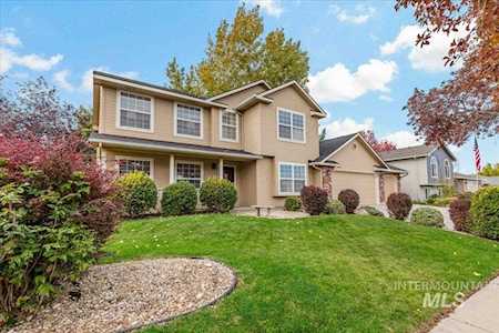 2471 S Brandys Jewel Ave Meridian, ID 83642