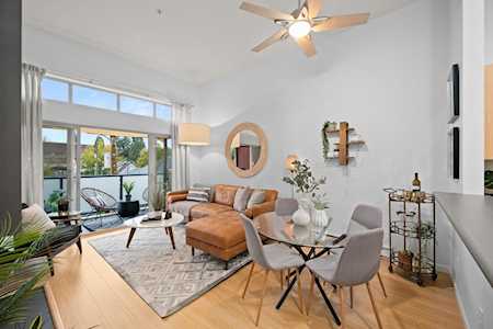 3477 Commercial Street #26 Vancouver, BC V5N 4E8