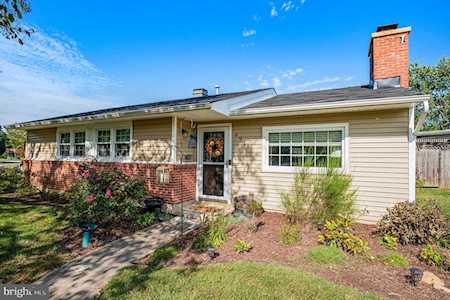 4916 Upland Dr Alexandria, VA 22310