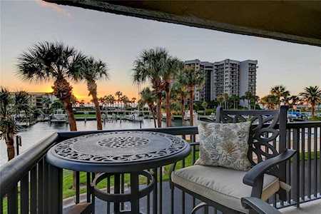1651 Sand Key Estates Ct #16 Clearwater, FL 33767