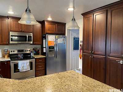 5086 S 2500 W Roy, UT 84067