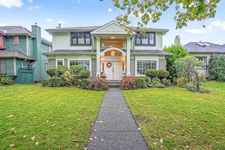 2355 W 13th Avenue Vancouver, BC V6K 2S5