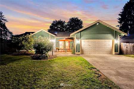 8010 199th Avenue Ct E Bonney Lake, WA 98391