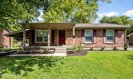 8813 Moody Rd Louisville, KY 40219