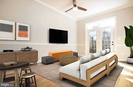 504 Groff Ct Washington, DC 20002