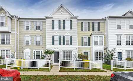 672 Sprite Way Glen Burnie, MD 21061