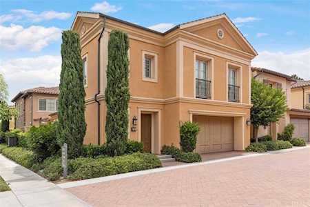90 Bianco Irvine, CA 92618