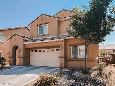 117 Iron Summit Ave North Las Vegas, NV 89031