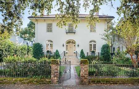 83 South Battery Charleston, SC 29401