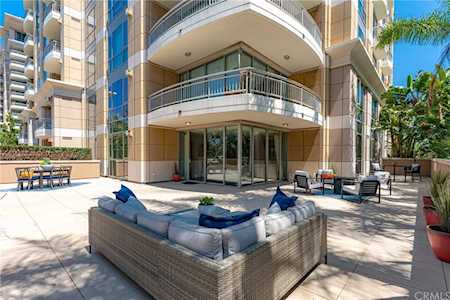 5039 Scholarship Irvine, CA 92612