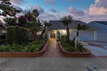 18889 Capense St Fountain Valley, CA 92708