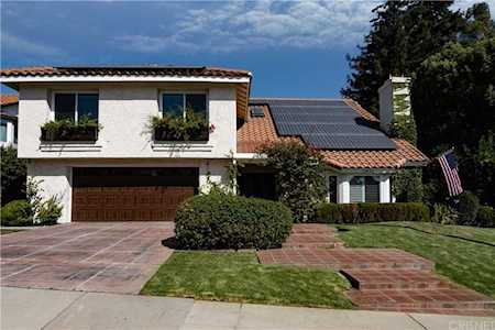 29465 Fountainwood St Agoura Hills, CA 91301
