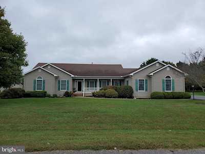 31025 Elm Dr Lewes, DE 19958
