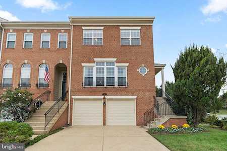 981 Herons Run Ln Woodbridge, VA 22191