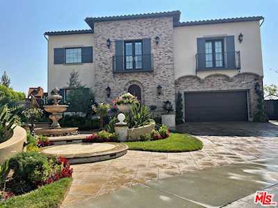 20100 W Piccadilly Ln Porter Ranch, CA 91326