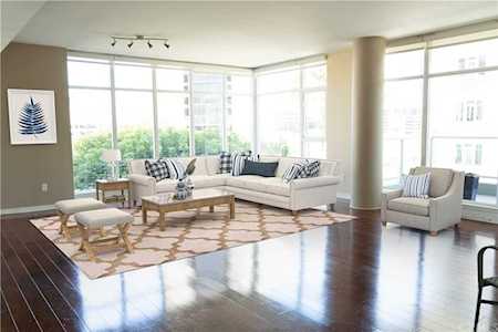 400 W Ocean Blvd #206 Long Beach, CA 90802