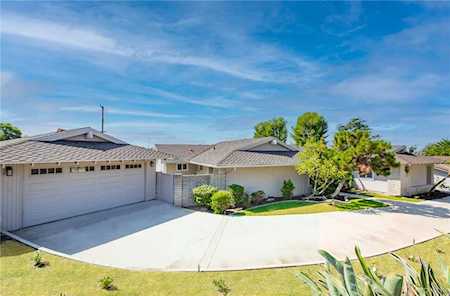 2310 E Altura Ave Orange, CA 92867