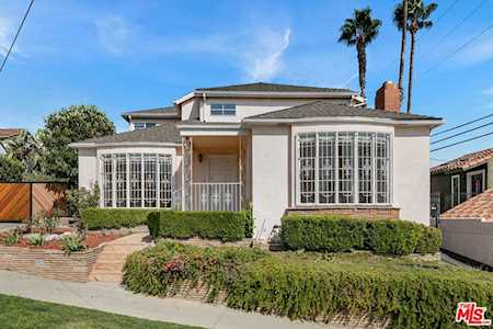 2120 N Berendo St Los Angeles, CA 90027