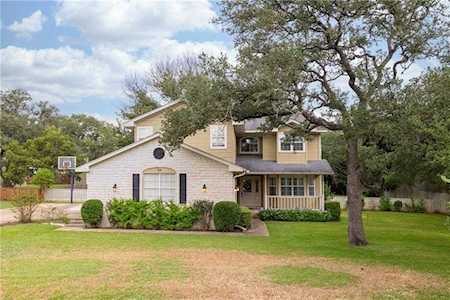 210 Willet DR Buda, TX 78610