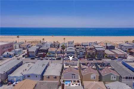 210 E Balboa Blvd Newport Beach, CA 92661