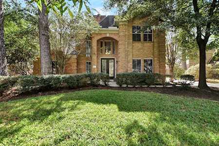 9 Robin Springs Place The Woodlands, TX 77381