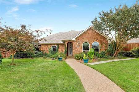 3400 Brunchberry Lane Plano, TX 75023