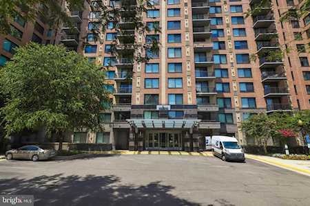 2451 Midtown Ave #1025 Alexandria, VA 22303