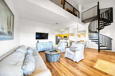 4507 Furling Lane #UNIT 303 Destin, FL 32541