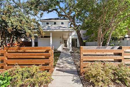610 W 33rd ST Austin, TX 78705