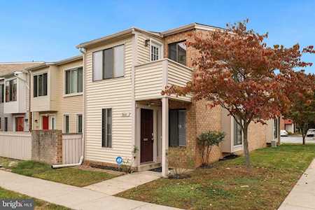 9601 Brassie Gaithersburg, MD 20886