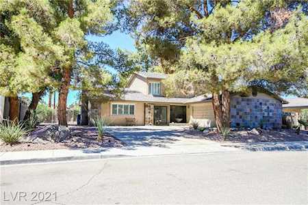 5227 Somerset Dr Las Vegas, NV 89120